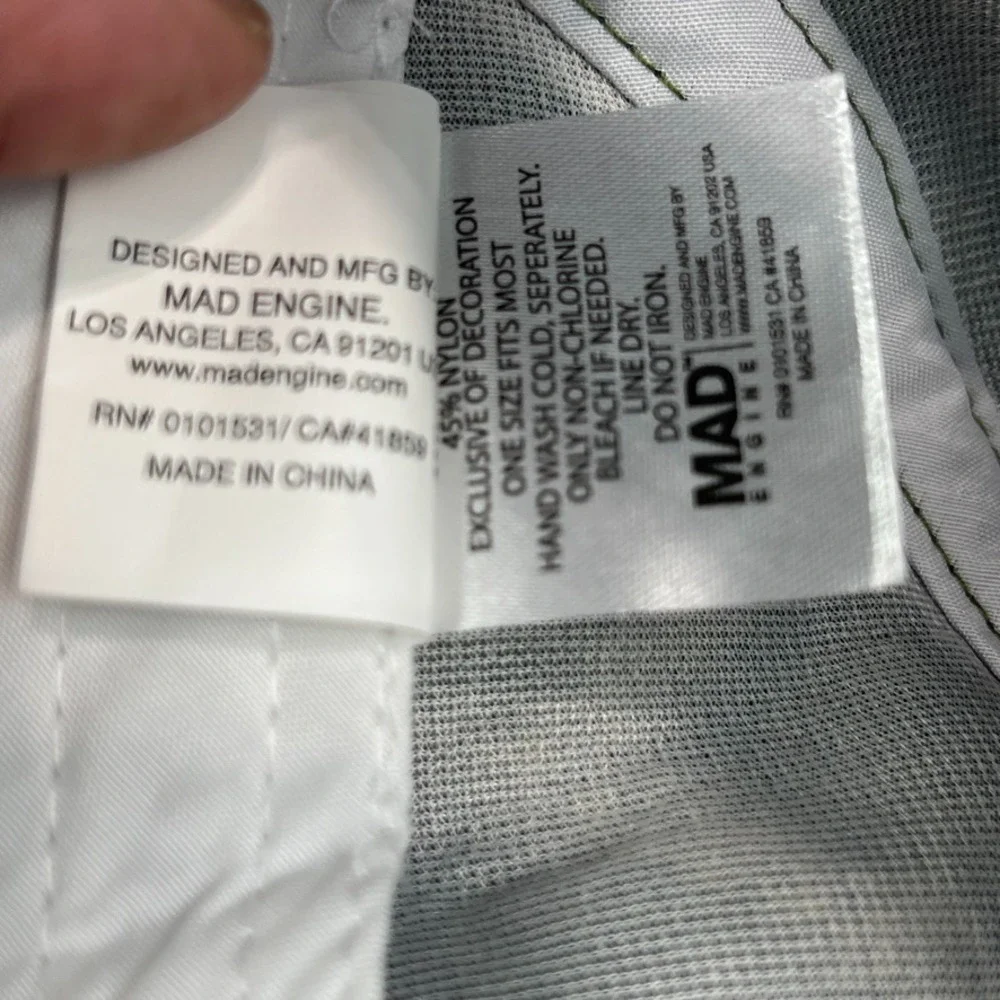 Mad Engine Smokey The Bear Fuzzy Fleece Strapback Hat NWD Green Aztec - Picture 8 of 9